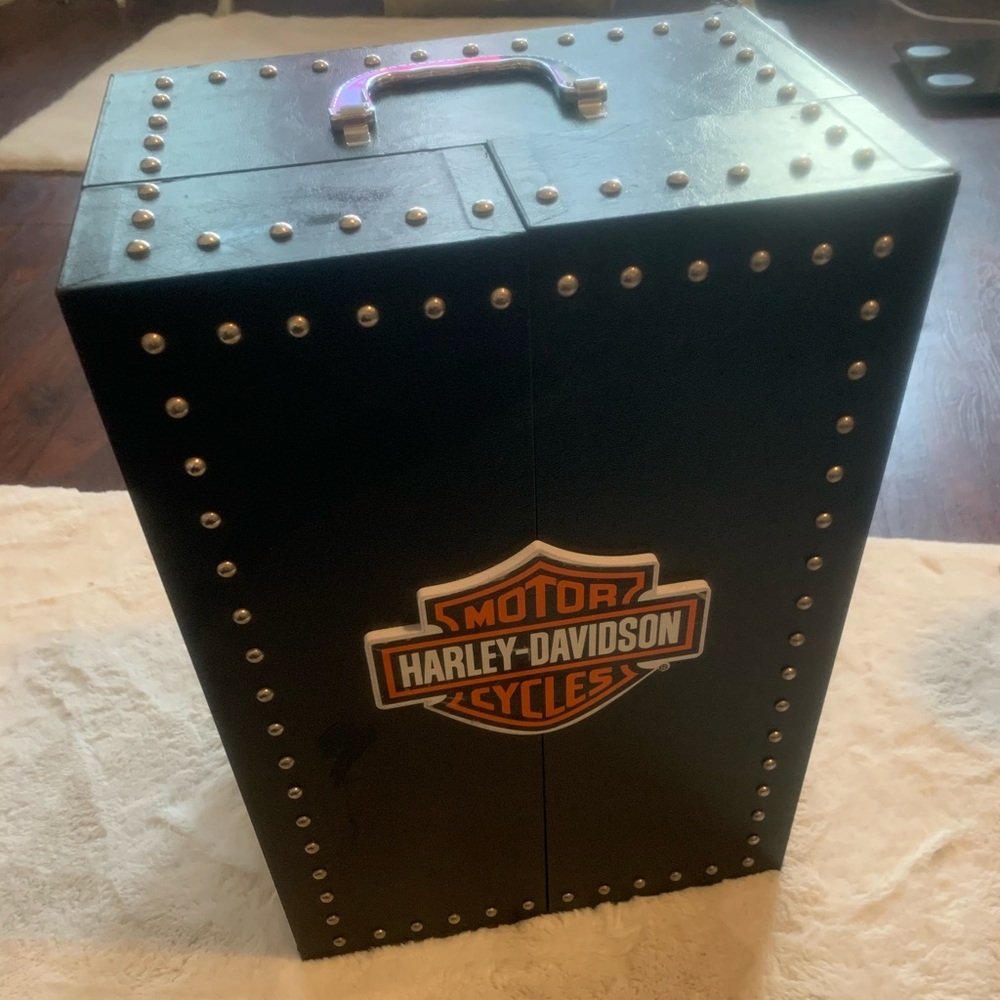 COPY - COPY - Harley-Davidson Jewerly Case